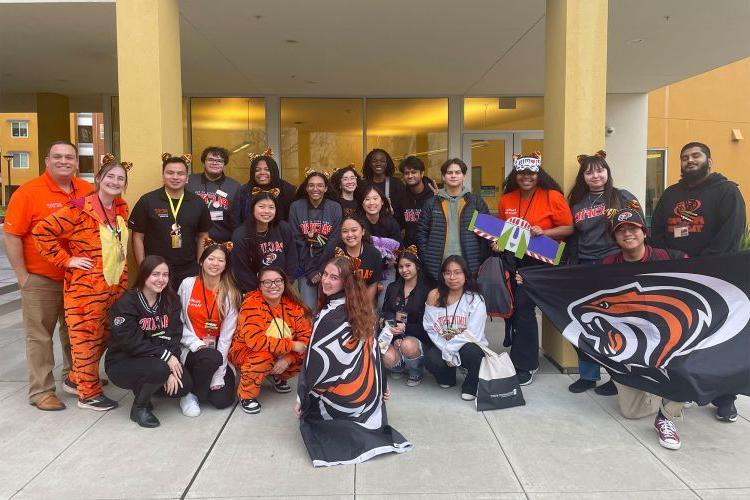 University of the Pacific students and staff earned for awards at a college housing conference.